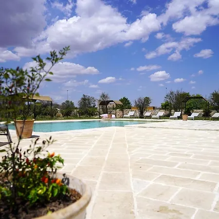 Masseria Rifisa Agriresort * Caprarica di Lecce