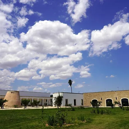 Masseria Rifisa Agriresort Farm stay *