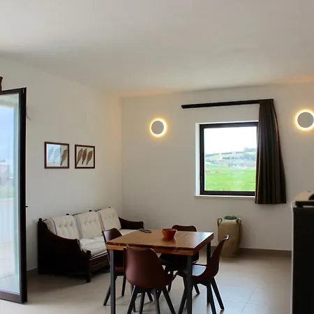 Farm stay Masseria Rifisa Agriresort