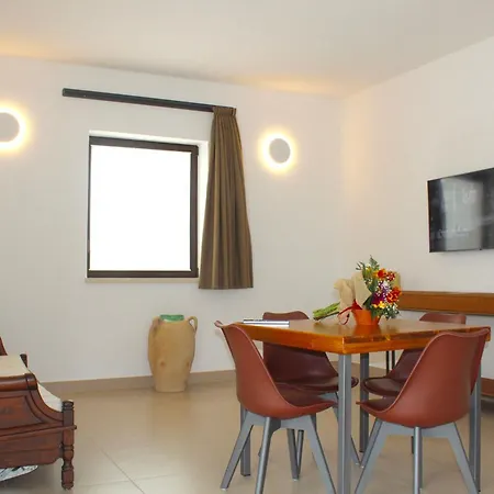 Masseria Rifisa Agriresort Caprarica di Lecce